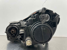 Load image into Gallery viewer, HEADLIGHT LAMP ASSEMBLY E320 E350 E500 E55 03 04 05 06 Right - NW423421