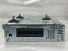 Load image into Gallery viewer, AMPLIFIER Genesis 2009 09 2010 10 2011 11 2012 12 2013 13 2014 14 - NW137417