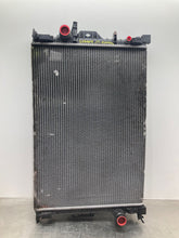 Load image into Gallery viewer, RADIATOR Land Rover LR2 2008 08 2009 09 2010 10 2011 11 - NW423987