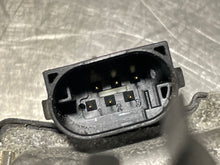 Load image into Gallery viewer, THROTTLE BODY Evoque LR2 2012 12 2013 13 2014 14 2015 15 - NW424074
