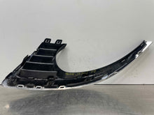 Load image into Gallery viewer, Grille SAAB 9-5 2008 - NW98675