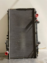 Load image into Gallery viewer, RADIATOR Lexus GS430 2001 01 2002 02 2003 03 2004 04 2005 05 - NW132308