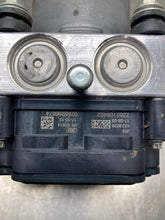 Load image into Gallery viewer, ABS Pump 124 SPIDER 2018 - NW424178