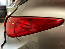 Load image into Gallery viewer, OUTER TAIL LIGHT LAMP Hyundai Tucson 10 11 12 13 14 15 Right - NW424754