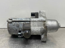 Load image into Gallery viewer, Starter Motor Honda CR-V 2019 - NW425381