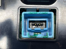Load image into Gallery viewer, Display Screen Audi Q7 A6 S6 2005 05 2006 06 2007 07 2008 08 09 10 11 - NW104758