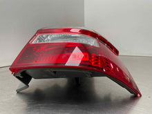 Load image into Gallery viewer, TAIL LIGHT LAMP ASSEMBLY Honda CR-V 07 08 09 10 11 Right - NW425417