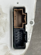 Load image into Gallery viewer, Speedometer Cluster GRAND CHEROKEE 2013 - NW425356