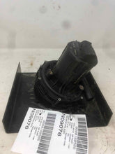 Load image into Gallery viewer, AIR INJECTION PUMP SMOG BMW 325i 2002 02 2003 03 2004 04 2005 05 2006 06 - NW8012