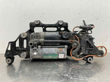 Load image into Gallery viewer, SUSPENSION AIR COMPRESSOR PUMP Audi A8 S8 2007-2016 - NW425535