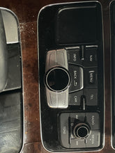 Load image into Gallery viewer, RADIO Audi A8 S8 11 12 13 14 15 16 17 18 - NW425706