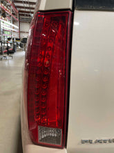 Load image into Gallery viewer, TAIL LIGHT LAMP ASSEMBLY Escalade Escalade ESV 2007-2014 Left - NW425758