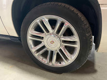 Load image into Gallery viewer, Wheel Rim ESCALADE ESV 2014 - NW425782