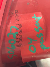 Load image into Gallery viewer, TAIL LIGHT LAMP ASSEMBLY Volkswagen Passat 01 02 03 04 05 Left - NW426207