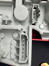 Load image into Gallery viewer, TAIL LIGHT LAMP ASSEMBLY Volkswagen Passat 01 02 03 04 05 Left - NW426207