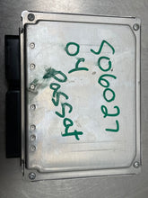 Load image into Gallery viewer, ECU ECM COMPUTER Passat 2004 04 1.8L - NW425937