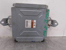Load image into Gallery viewer, ECU ECM COMPUTER Saab 9-2X 2005 05 Auto 2.5 - NW426414