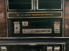 Load image into Gallery viewer, Temperature Controls Chrysler Imperial 1993 - NW426906