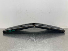 Load image into Gallery viewer, Grille Chrysler Imperial 1993 - NW426904