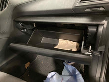 Load image into Gallery viewer, CARRIER ASSEMBLY Subaru Legacy 2018 18 2019 19 3.90 RATIO - NW427159