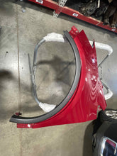 Load image into Gallery viewer, Front Fender Renault Encore 2014 - NW427225