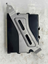 Load image into Gallery viewer, BODY CONTROL MODULE COMPUTER Toyota Venza 09 10 11 12 - NW38601