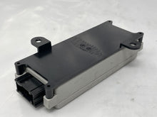 Load image into Gallery viewer, AMPLIFIER Mercedes-Benz ML320 ML350 ML550 ML63 2008 08 - NW138843