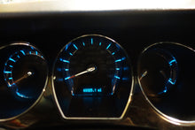 Load image into Gallery viewer, Speedometer Cluster Ford Taurus 2010 - NW159321