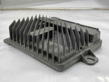 Load image into Gallery viewer, AMPLIFIER Cadillac ATS 2013 13 - NW134350