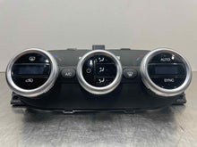 Load image into Gallery viewer, Temperature Controls FIAT 500 2014 - NW428632