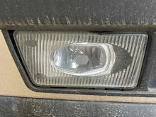 Load image into Gallery viewer, FOG LAMP LIGHT Range Rover 00 01 02 Bumper Mounted Right - NW429069