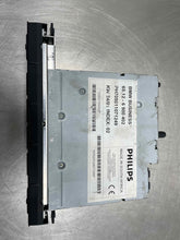 Load image into Gallery viewer, Radio BMW 325i 330i 320i 2001 01 02 03 04 05 06 - NW429566