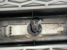 Load image into Gallery viewer, SIDE MARKER LAMP LIGHT LR2 LR3 Range Rover Sport 09-16 Fender Mounted - NW83392