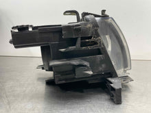 Load image into Gallery viewer, HEADLIGHT LAMP ASSEMBLY 320i 323i 323ic 323is 325ci 325i 328i 99-01 Right - NW429518