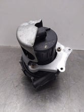 Load image into Gallery viewer, AIR INJECTION PUMP SMOG BMW 325i 328i 330i 323i 1999 99 00 01 02 03 04 05 - NW429396