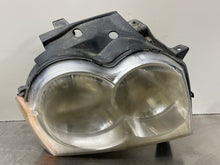 Load image into Gallery viewer, HEADLIGHT LAMP ASSEMBLY Jeep Grand Cherokee 05 06 07 Right - NW102040