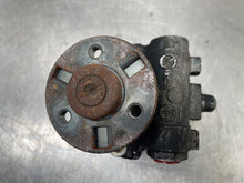 Load image into Gallery viewer, POWER STEERING PUMP BMW 525i 528i 530i 2006 06 2007 07 08 09 10 - NW429606