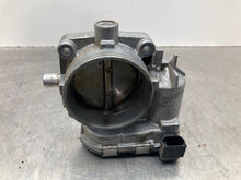 Load image into Gallery viewer, THROTTLE BODY MERCEDES CLK320 ML320 01 - 06 FITS MANY - NW430055