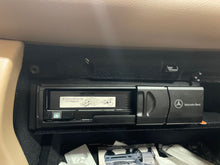 Load image into Gallery viewer, RADIO RECEIVER C230 C40 C320 C32 2001 01 2002 02 2003 03 2004 04 - NW429973
