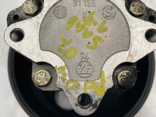 Load image into Gallery viewer, POWER STEERING PUMP Saab 9-5 2002 02 2003 03 - NW164034