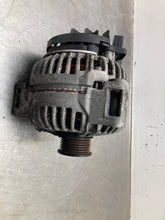 Load image into Gallery viewer, ALTERNATOR E500 E320 CL500 SLR 2002 02 03 04 05 06 - NW429695