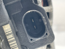 Load image into Gallery viewer, ALTERNATOR E500 E320 CL500 SLR 2002 02 03 04 05 06 - NW429695
