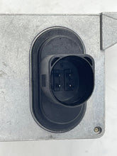 Load image into Gallery viewer, Stability Control computer Volkswagen Touareg Cayenne 2004 04 - NW36805