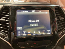 Load image into Gallery viewer, Radio Jeep Cherokee 2019 - NW430415
