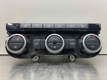 Load image into Gallery viewer, TEMPERATURE CONTROLS Volkswagen CC 2013 13 2014 14 - NW430340