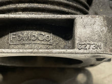 Load image into Gallery viewer, Throttle Body Lincoln MKS 2013 - NW177557