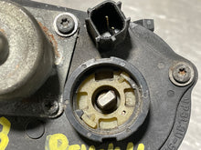 Load image into Gallery viewer, Throttle Body Lincoln MKS 2013 - NW177557