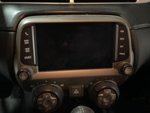 Load image into Gallery viewer, Radio Chevrolet Camaro 2014 - NW431208