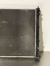 Load image into Gallery viewer, RADIATOR Cadillac STS 2008 08 2009 09 2010 10 2011 11 - NW131585