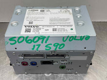 Load image into Gallery viewer, Radio VOLVO S90 2017 - NW432624